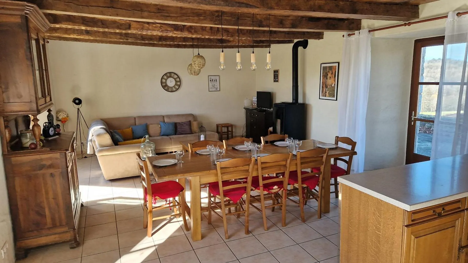 Ancien Presbytere, Gite Familial Florentin-la-Capelle 0*,  Frankrike